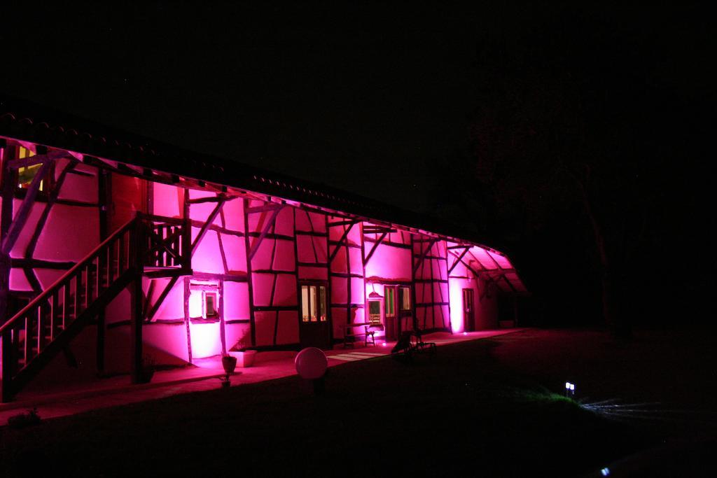 Domaine Des Brouilles Bed & Breakfast Malafretaz Ngoại thất bức ảnh